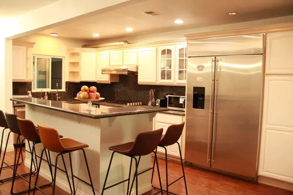 Coliving in San Dimas - San Gabriel Valley, Los Angeles