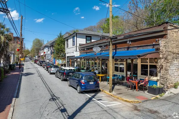 Coliving in Cabbage Town - Central Atl, Atlanta