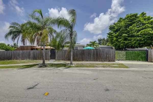 Coliving in West Park - Broward County, Miami