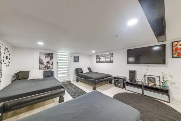 Coliving in West Park - Broward County, Miami