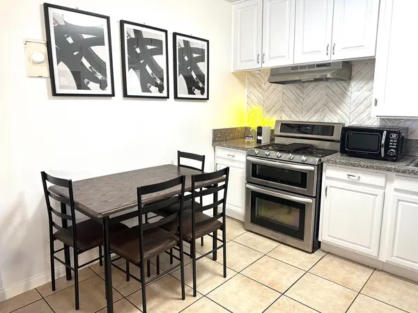 Coliving in Bellflower - Southeast, Los Angeles