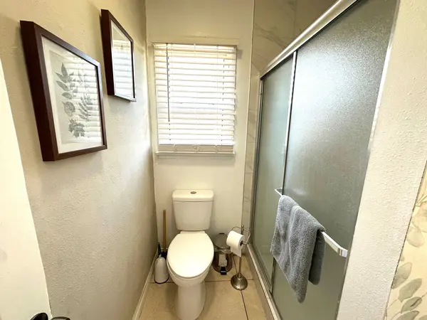 Coliving in Bellflower - Southeast, Los Angeles