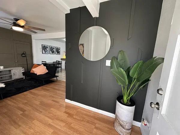 Coliving in Bellflower - Southeast, Los Angeles