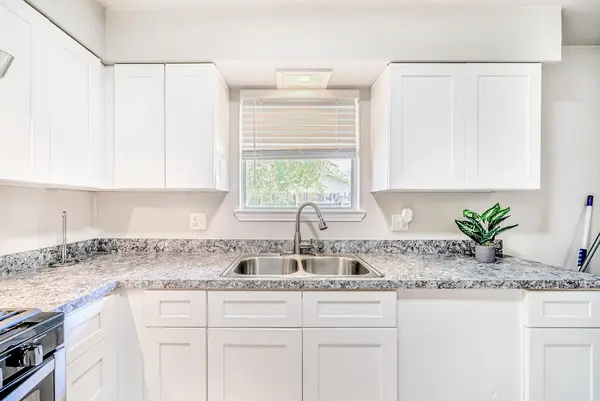 Coliving in Greater Greenspoint - Ne Houston, Houston