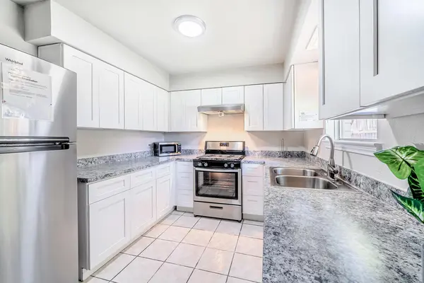 Coliving in Greater Greenspoint - Ne Houston, Houston