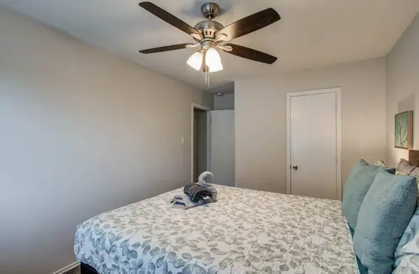 Coliving in Greater Greenspoint - Ne Houston, Houston