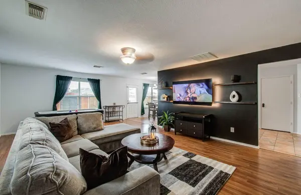 Coliving in Greater Greenspoint - Ne Houston, Houston