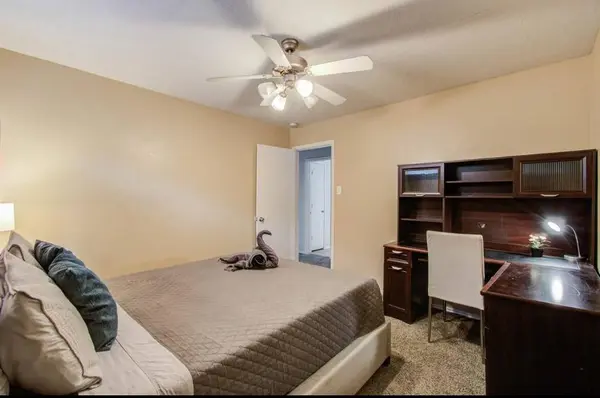 Coliving in Greater Greenspoint - Ne Houston, Houston