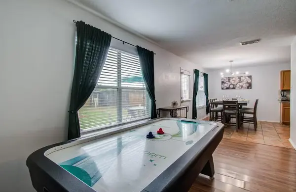 Coliving in Greater Greenspoint - Ne Houston, Houston