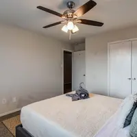 Coliving in Greater Greenspoint - Ne Houston, Houston