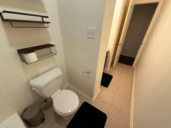 Coliving in Spring - Ne Houston, Houston