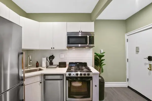 Coliving in East Village - Manhattan, New York