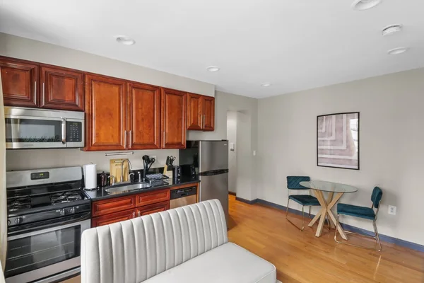 Coliving in Alphabet City - Manhattan, New York