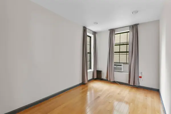 Coliving in Alphabet City - Manhattan, New York