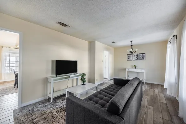 Coliving in Westgate - South Austin, Austin