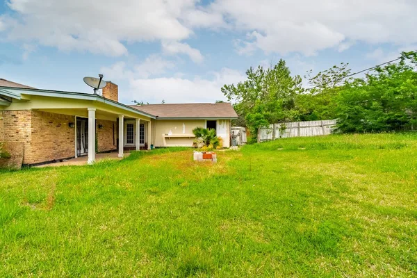 Coliving in Windsor Park - East Austin, Austin