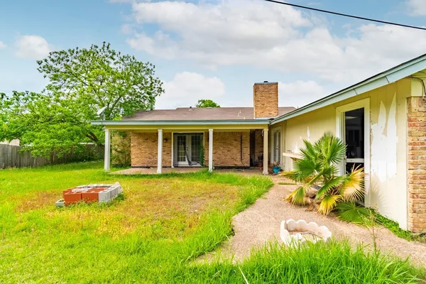 Coliving in Windsor Park - East Austin, Austin