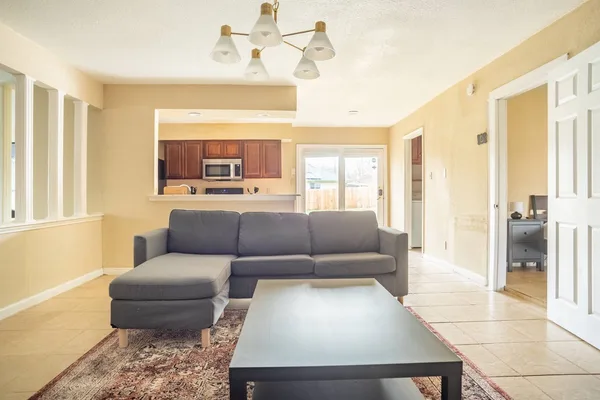 Coliving in Windsor Park - East Austin, Austin
