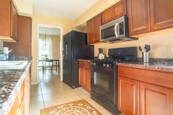 Coliving in Windsor Park - East Austin, Austin