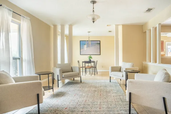 Coliving in Windsor Park - East Austin, Austin