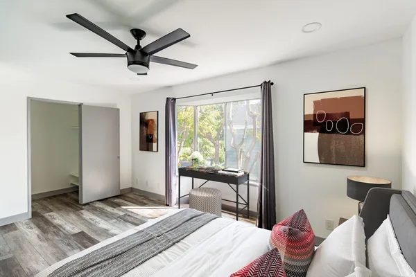 Coliving in Pasadena - The Verdugos, Los Angeles