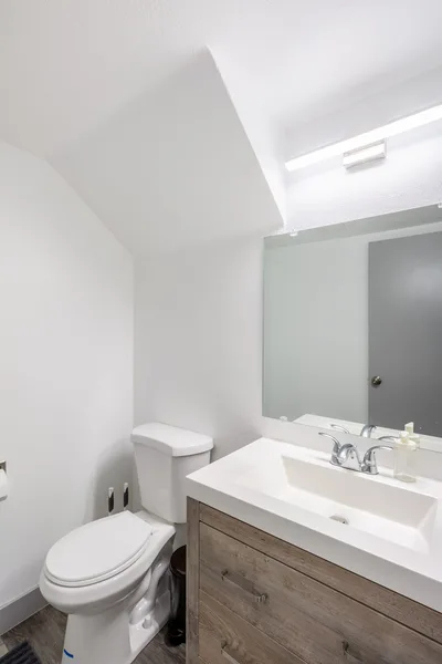 Coliving in Pasadena - The Verdugos, Los Angeles