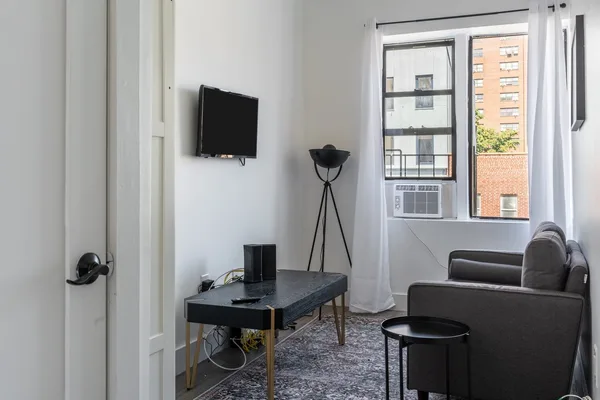 Coliving in East Village - Manhattan, New York