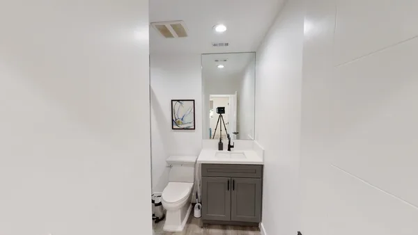 Coliving in North Hollywood - San Fernando Valley, Los Angeles