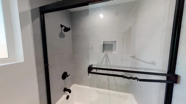 Coliving in North Hollywood - San Fernando Valley, Los Angeles