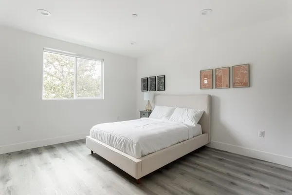 Coliving in North Hollywood - San Fernando Valley, Los Angeles