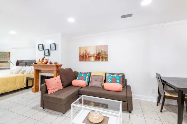 Studio Apartment for rent in Adams Morgan - Washington Northwest, Washington DC