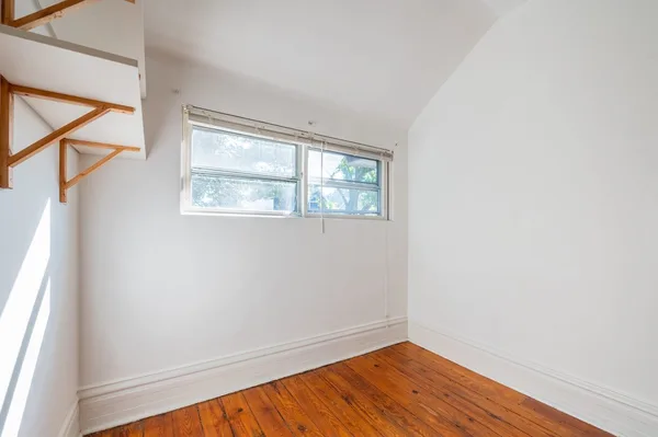 Coliving in Roscoe Village - North Side, Chicago