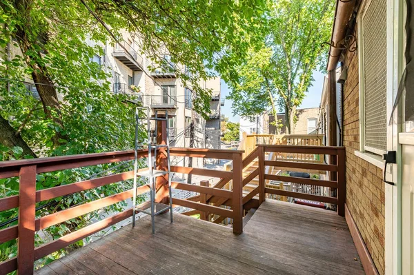 Coliving in Roscoe Village - North Side, Chicago