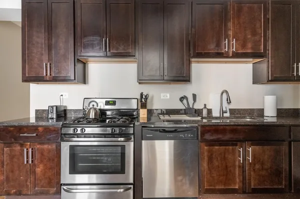 Coliving in Logan Square - North Side, Chicago