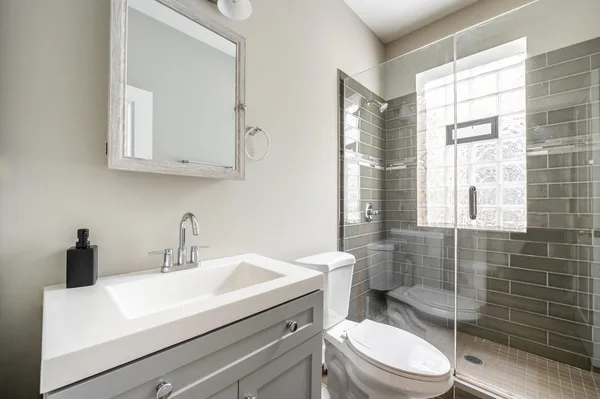 Coliving in Logan Square - North Side, Chicago