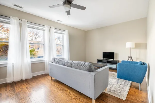 Coliving in Logan Square - North Side, Chicago