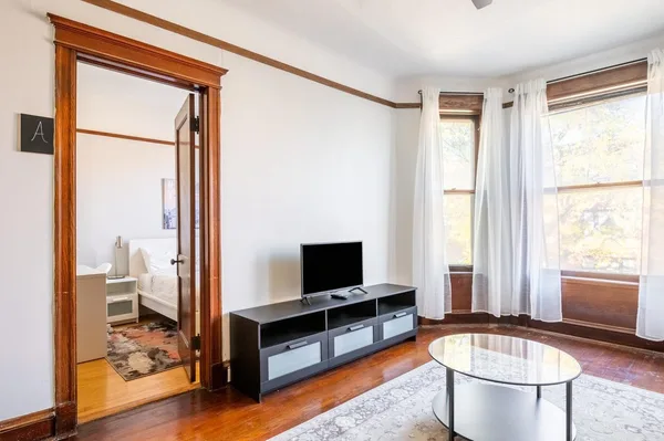 Coliving in Uptown - Far North Side, Chicago