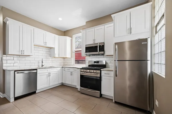 Coliving in Humboldt Park - West Side, Chicago