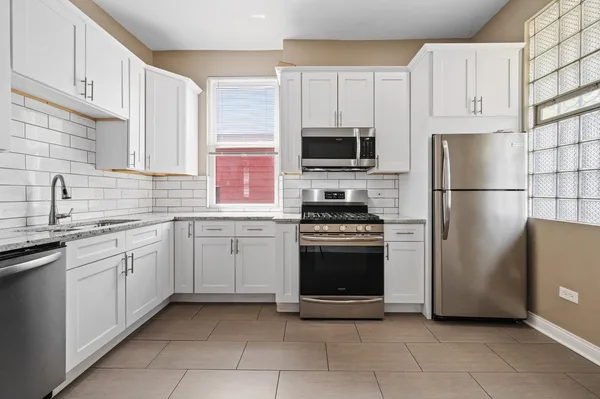 Coliving in Humboldt Park - West Side, Chicago