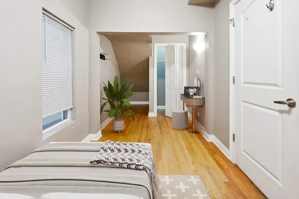 Coliving in Logan Square - North Side, Chicago