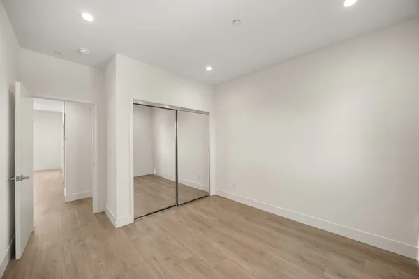 Coliving in Valley Village - San Fernando Valley, Los Angeles