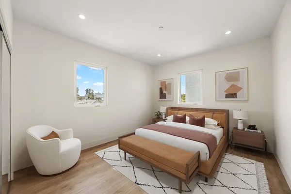 Coliving in Valley Village - San Fernando Valley, Los Angeles