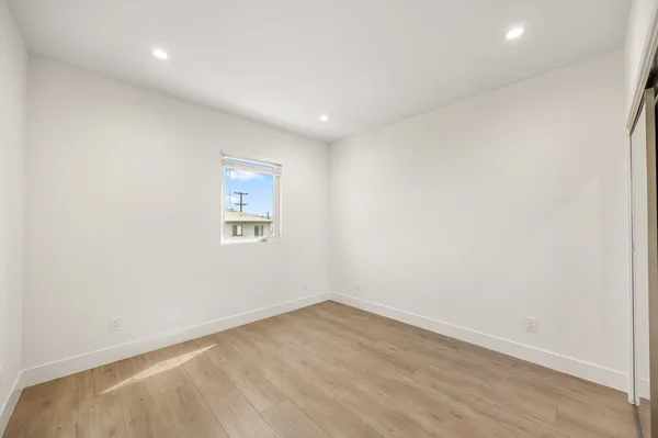 Coliving in Valley Village - San Fernando Valley, Los Angeles