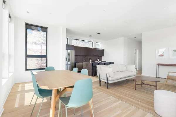 Coliving in Lower West Side - West Side, Chicago