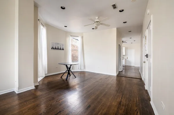3 bedrooms apartment for rent in Ukrainian Village - West Side, Chicago