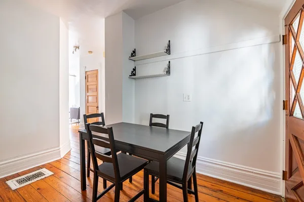 2 bedrooms apartment for rent in Roscoe Village - North Side, Chicago