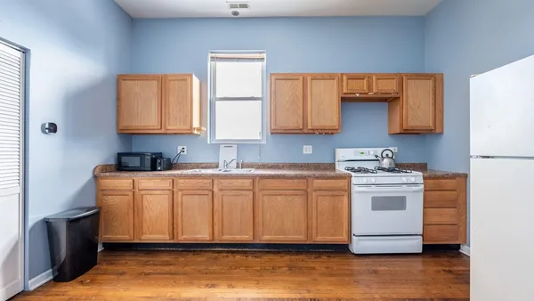 3 bedrooms apartment for rent in Lower West Side - West Side, Chicago