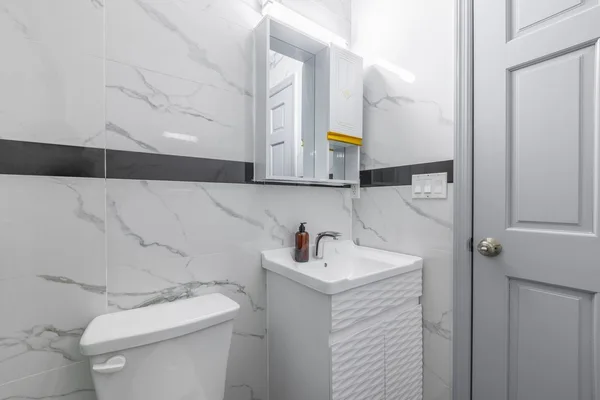 Coliving in Ditmas / Steinway - Queens, New York