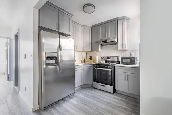 Coliving in Ditmas / Steinway - Queens, New York