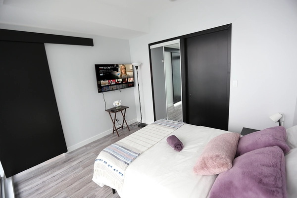 Coliving in Waterfront - Downtown TO, Toronto